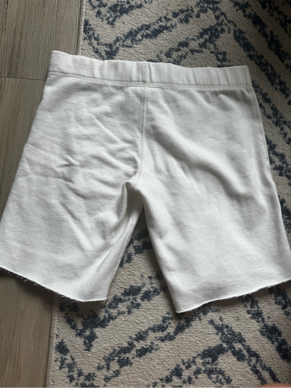 PINK Victoria's Secret White Graphic Board Shorts with Drawstring - Picture 4 of 7
